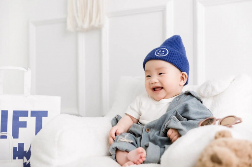 贵港宝宝多久开始攒肚 贵港宝宝多久开始攒肚